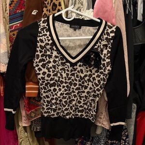 Leo Guy Leopard Print V-Neck Sweater